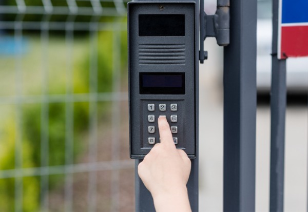 A keypad used for accessing a commercial gate installed by Hohulin Fence