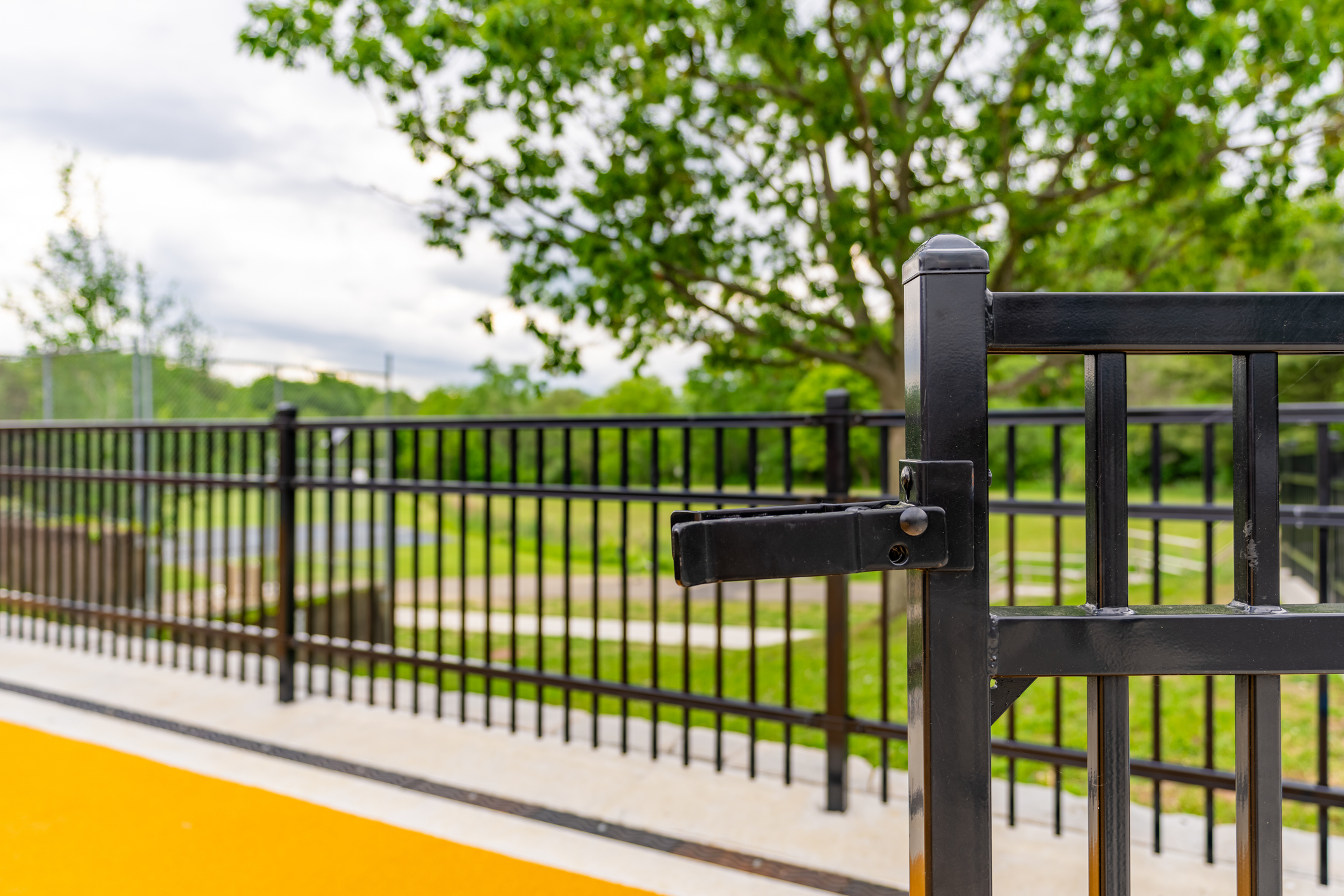 Ornamental & Aluminum Fencing